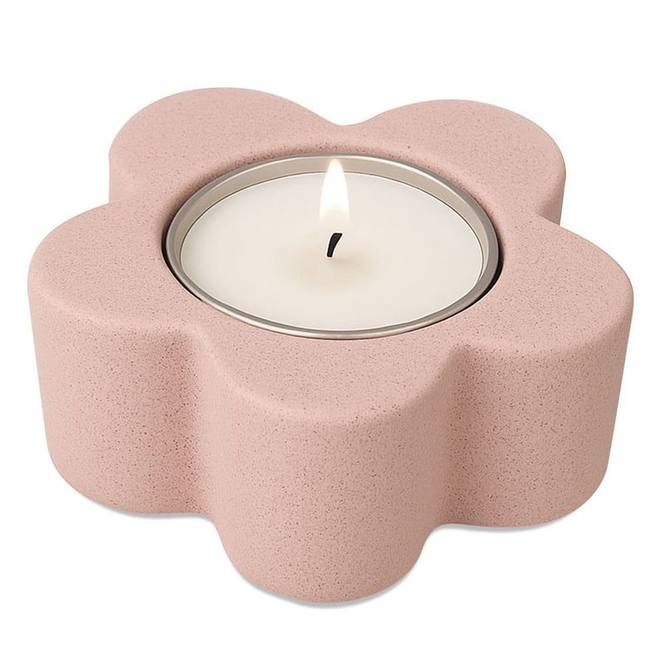 Cemento para figuras rosa vintage