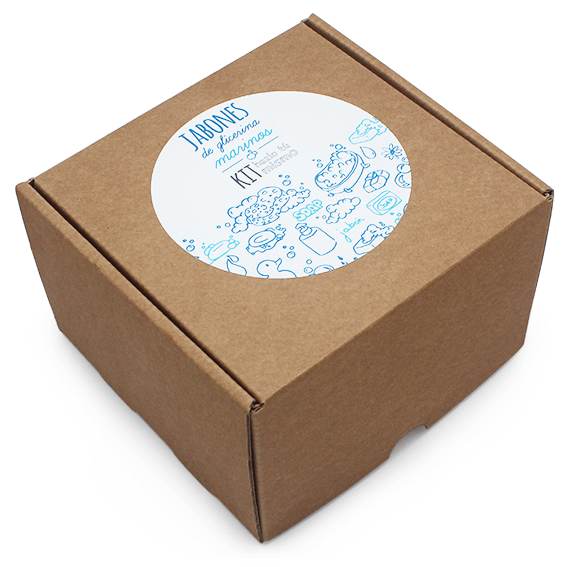 Jabones marinos terminados con formas de caracolas y estrellas