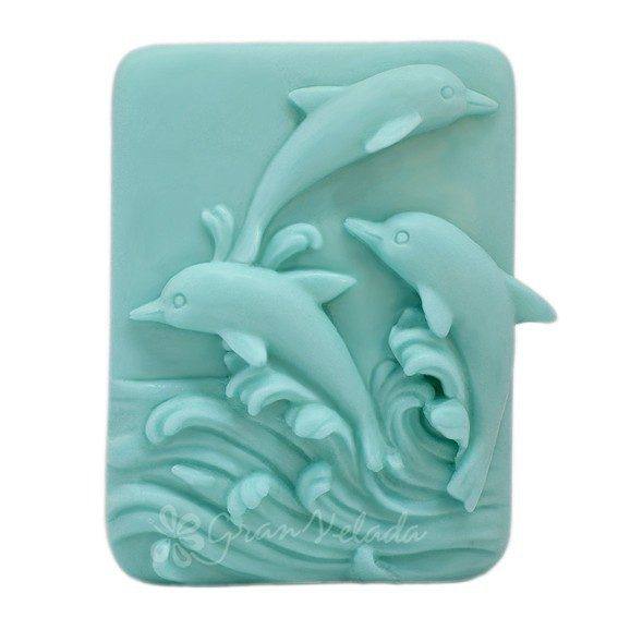 Molde delfines