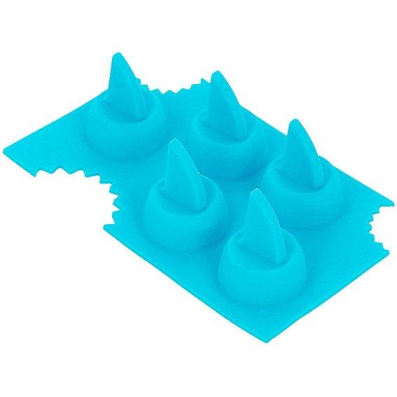 Molde para hielo aletas de tiburon flotantes